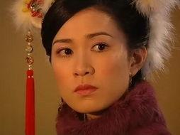 佘诗曼整容前后照片,美丽蜕变，岁月如歌