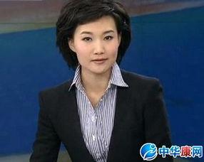 李梓萌个人资料,才华横溢的新闻主播，揭秘其成长之路